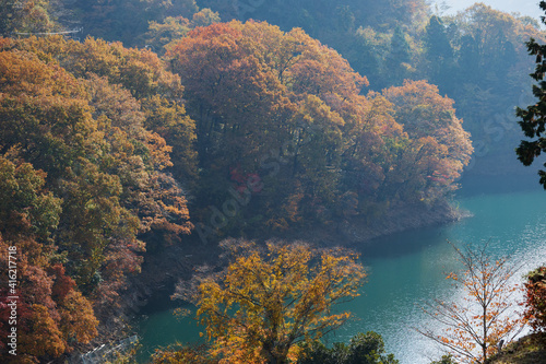 秋の宮ヶ瀬湖