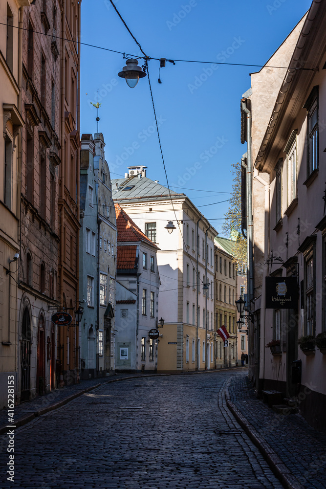 a walk through the streets of Old Riga on a sunny spring day