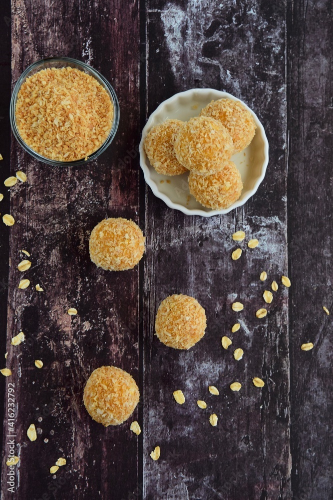 Coconut sweet potato energy balls