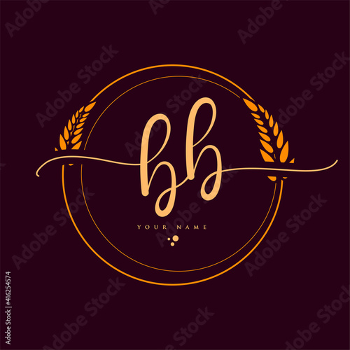 BB Initial handwriting logo. Hand lettering Initials logo branding with wreath, Feminine and luxury logo design isolated on elegant background.