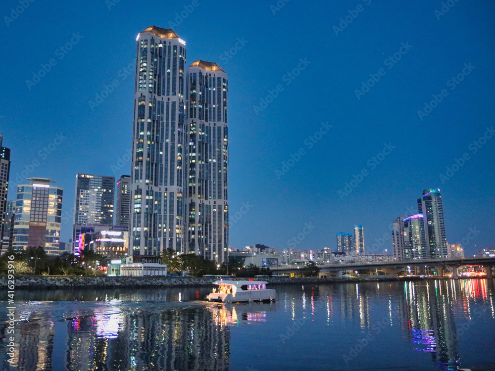 Obraz premium Night View of Marine City and Haeundae River Cruise, Busan, South korea, Asia