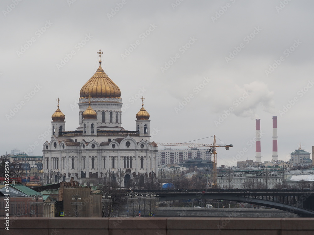 Fototapeta premium cathedral of christ the saviour