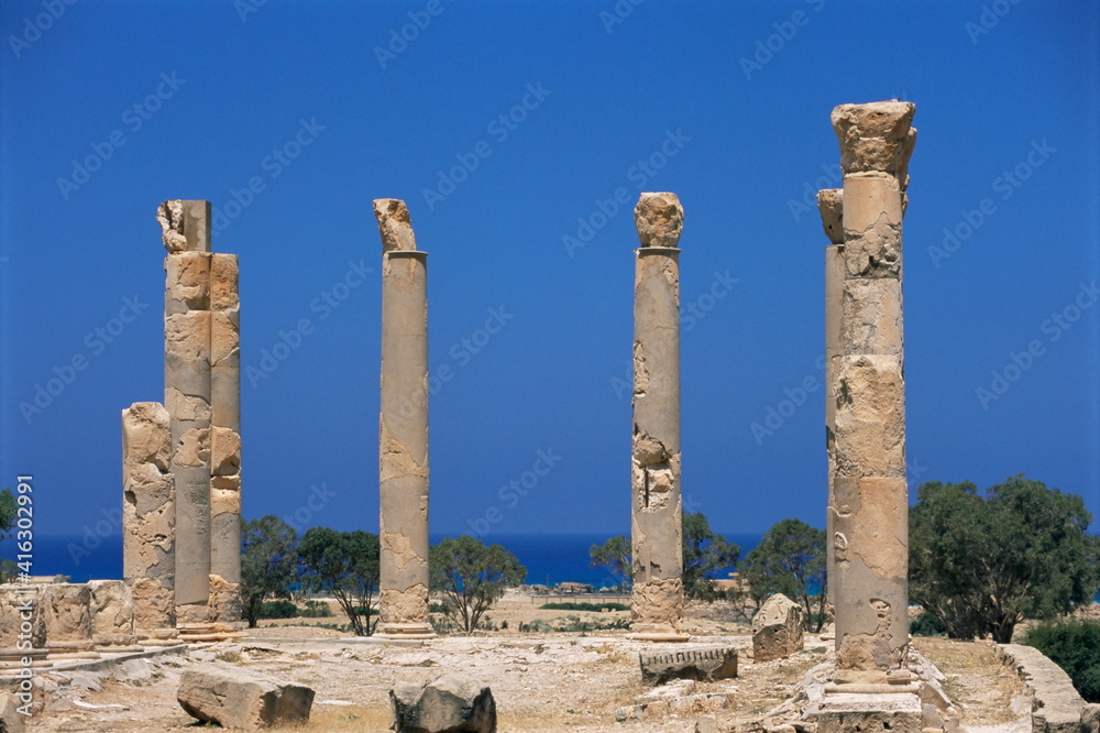 Palace columns, Tolemaide (Ptolemais), Cyrenaica, Libya Palace columns, Tolemaide (Ptolemais), Cyrenaica, Libya