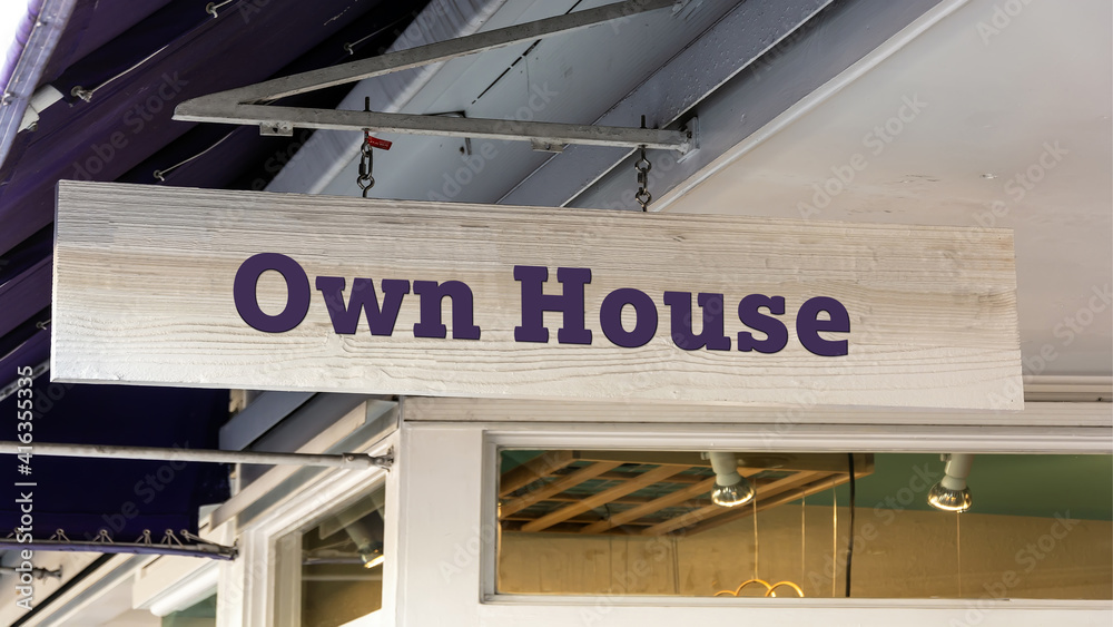 Fototapeta premium Street Sign to Own House