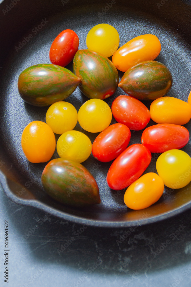 Colorful Tomatoes
Colorful Tomatoes