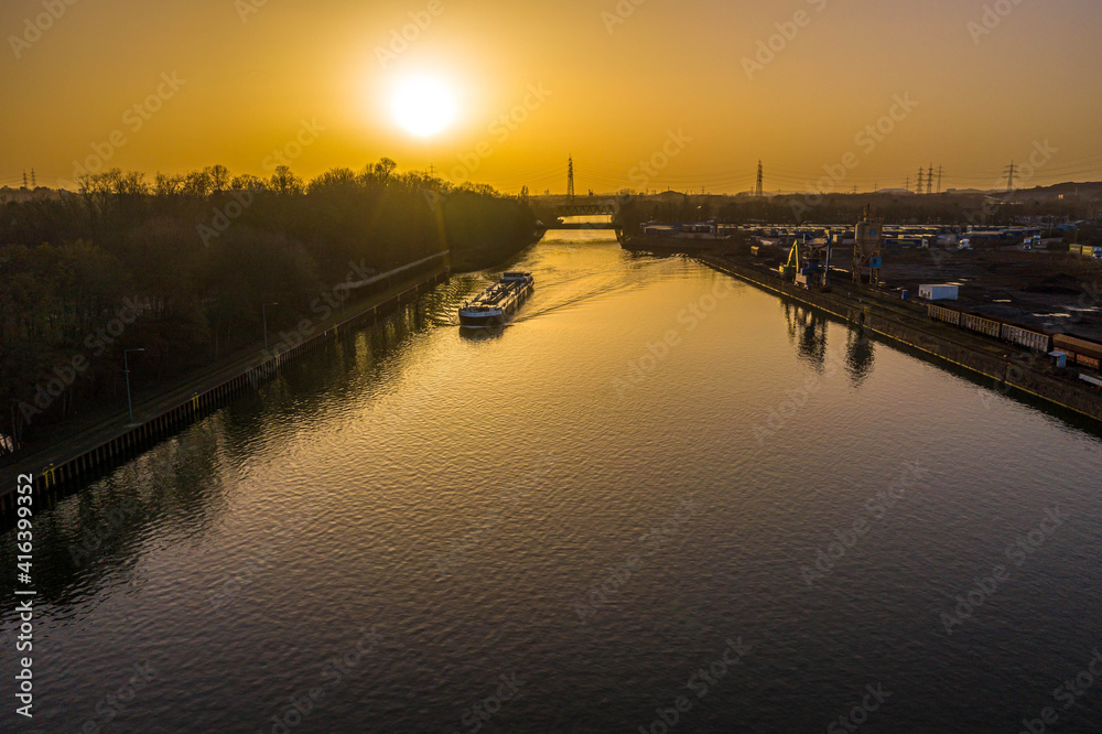 Sonnenuntergang im Ruhrpott