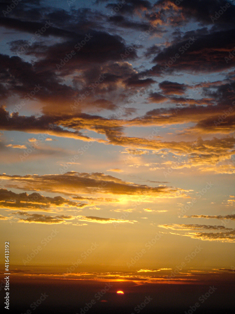 Fototapeta premium sunset over the sea