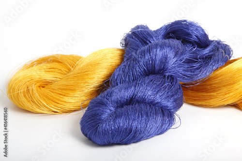 Silk thread for weaving