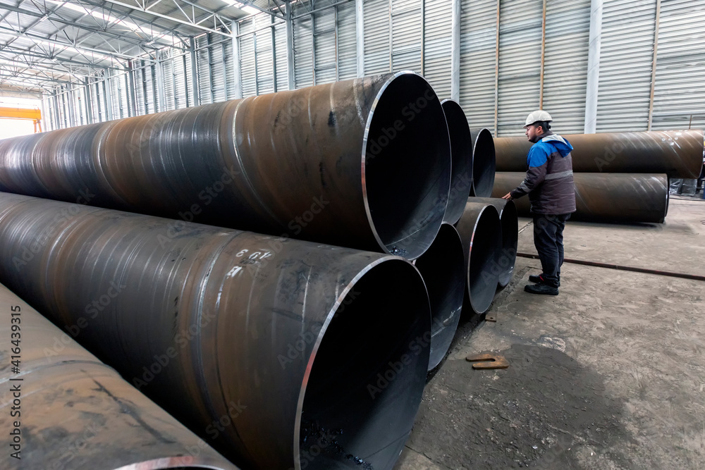 Spiral pipes. Spiral-welded pipe is produced from coils of steel that are unwound and flattened. The flattened strip is formed by angled rollers into a cylinder of the desired diameter.