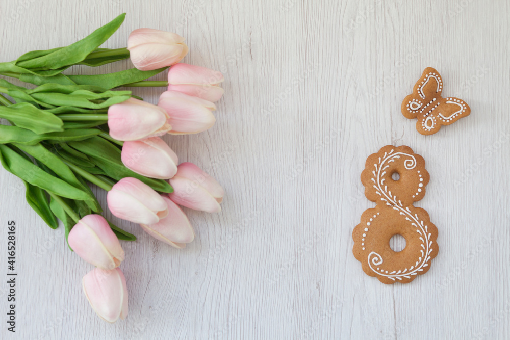 Homemade Gingerbreads in the form of 8 Homemade Gingerbreads in the form of 8