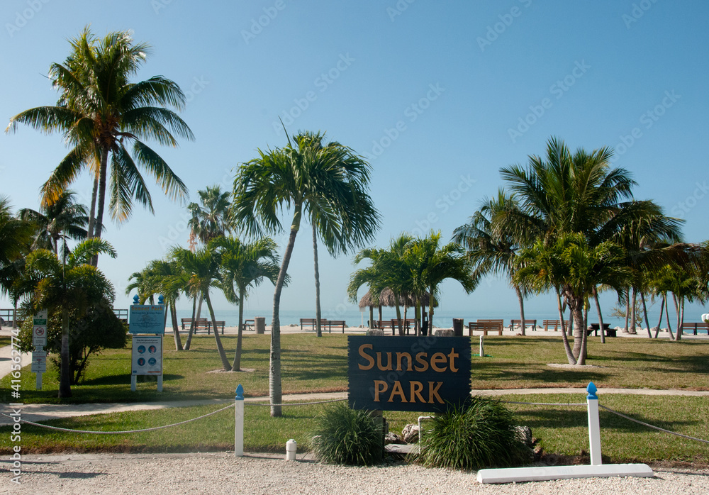 Fototapeta premium Sunset Beach park in Marathon, Florida Keys, USA