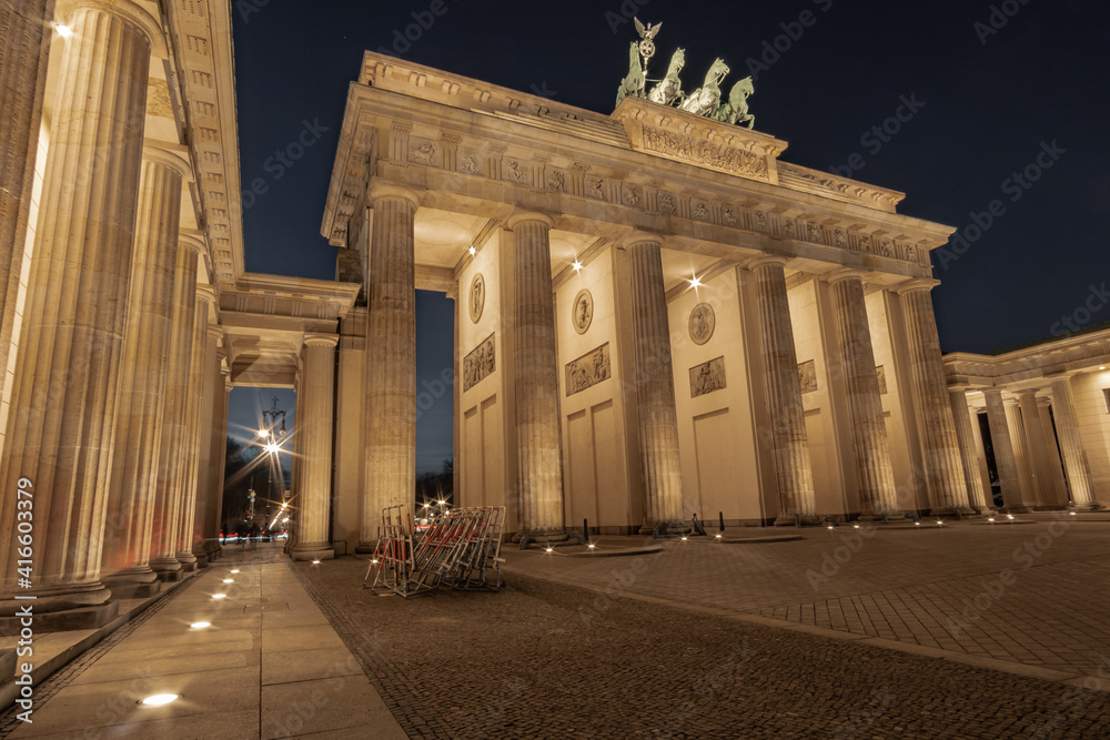 Brandenburger Tor Berlin bei Nacht
