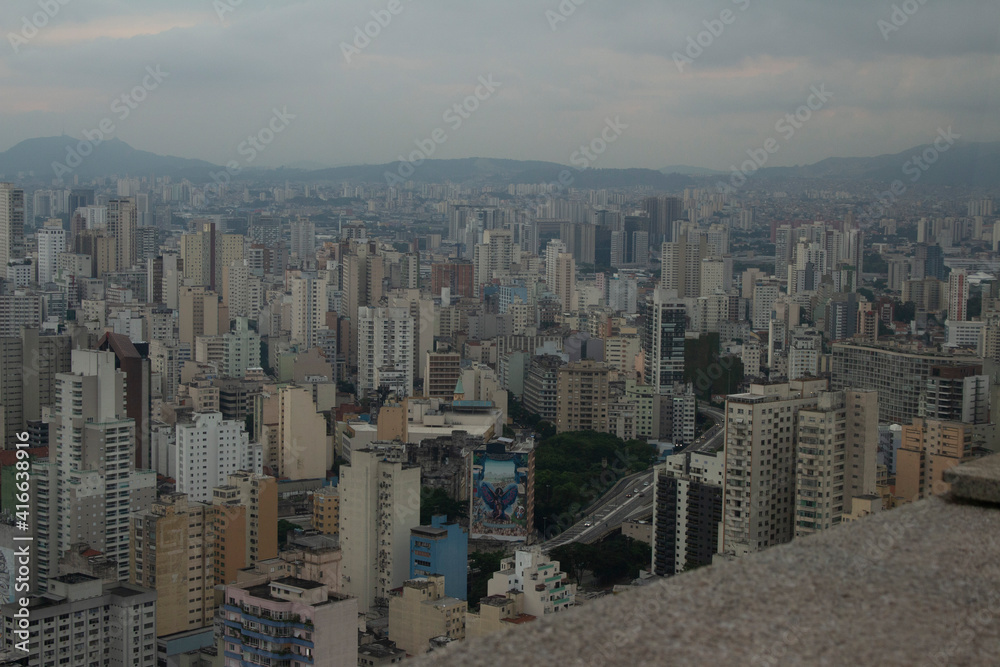 Fototapeta premium Vista de São Paulo pelo Terraço Itália 