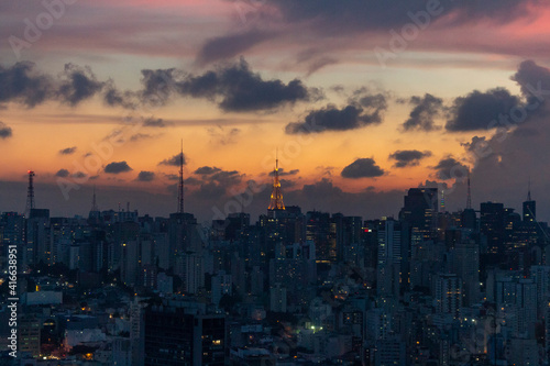 Vista de São Paulo pelo Terraço Itália com