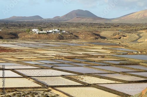 Lanzarote, Salinas de Janubio, Yaiza, Hiszpania, pozyskiwanie soli, odparowywanie, sól