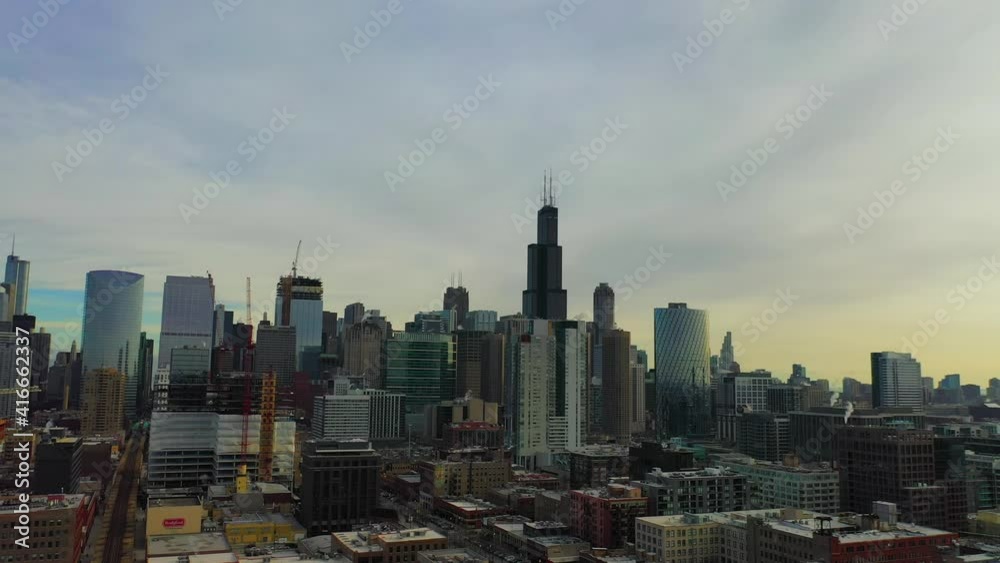 Downtown Chicago View of the Skyline in the Winter Season Downtown Chicago View of the Skyline in the Winter Season