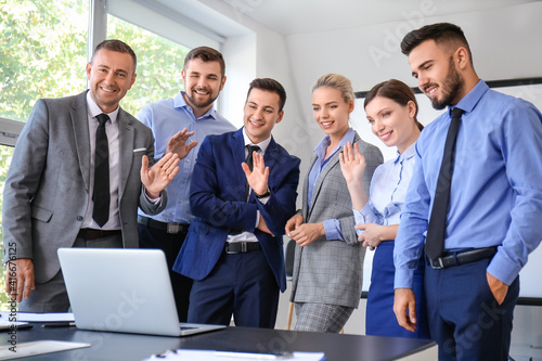 Group of business people vi...