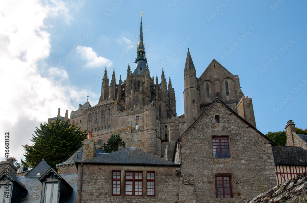  A crowd of tourists on Grand Rue, the main street in Mont Saint Michele. Normandy, France