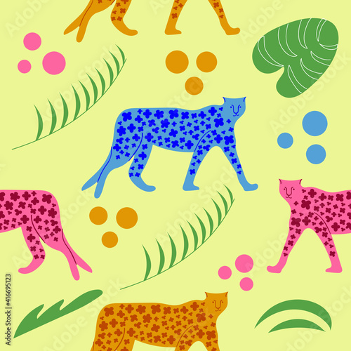 Hand drawn seamless pattern of cheetah and palm leaves. 