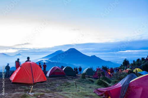 The climbers and the view of Mount Prau