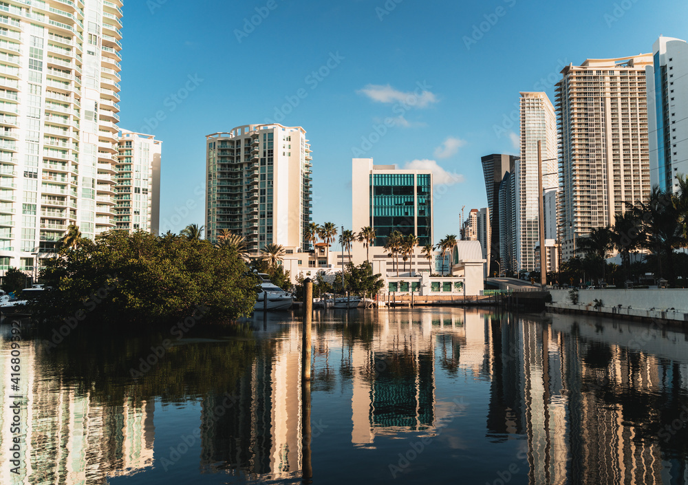 downtown city skyline lake beach water reflection tropical miami florida housesky architecture boat vacation blue island tourism sunny isles florida 