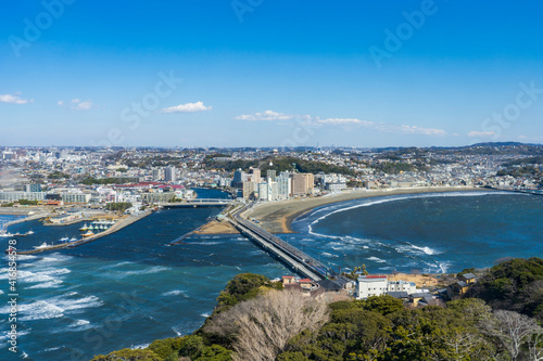 【神奈川県】江の島から片瀬江ノ島・片瀬海岸・腰越海岸を望む