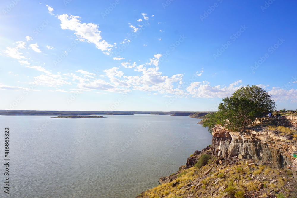 Obraz premium 湖と空 