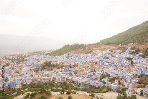 モロッコ旅行で青の街シャウエンを散策 © RIE