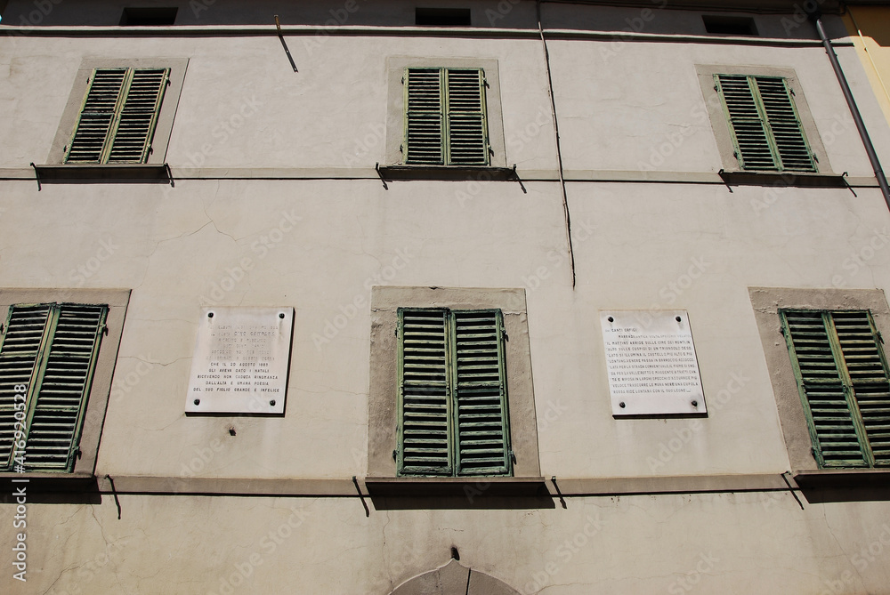 Obraz premium La casa natale del poeta italiano Dino Campana a Marradi, in provincia di Firenze.