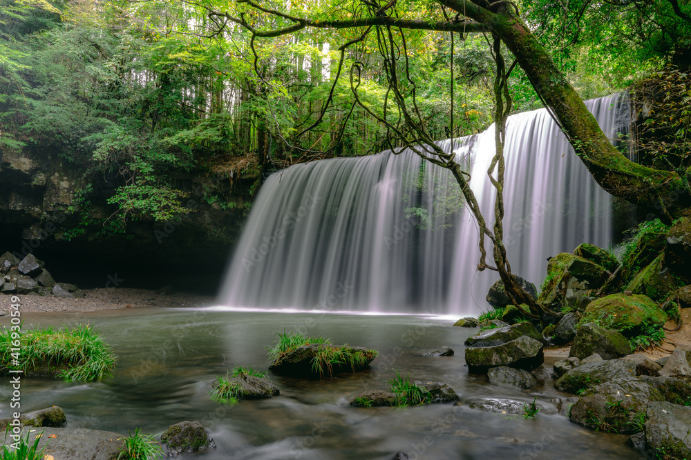 Obraz premium Nabega waterfall in Kumamoto Japan