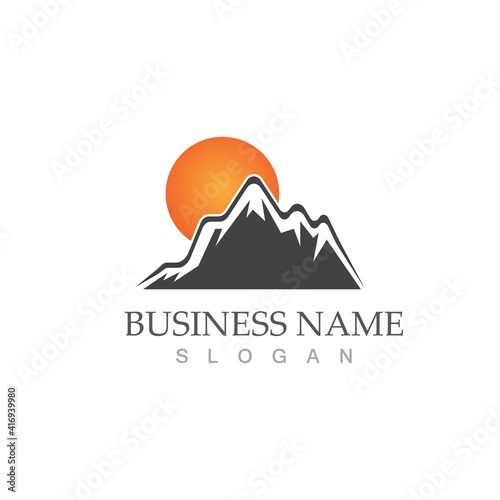 Mountain icon Logo