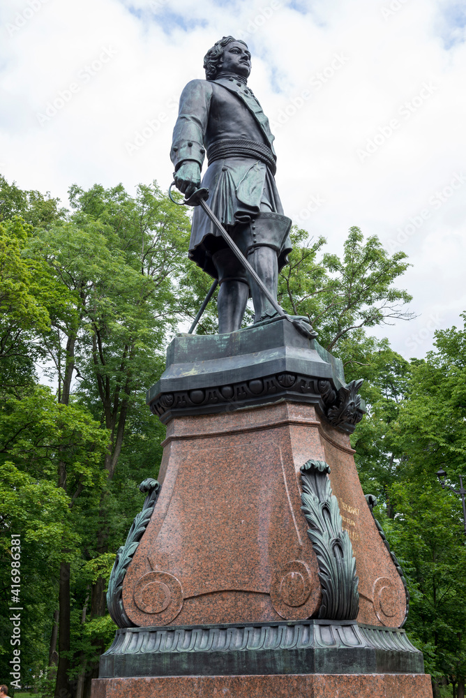 Monument to the founder of Kronstadt Peter 1