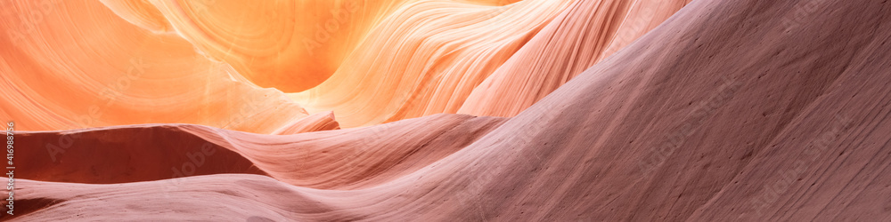 Obraz premium detail of sandstone wall in Antelope Slot Canyon page Arizona USA America