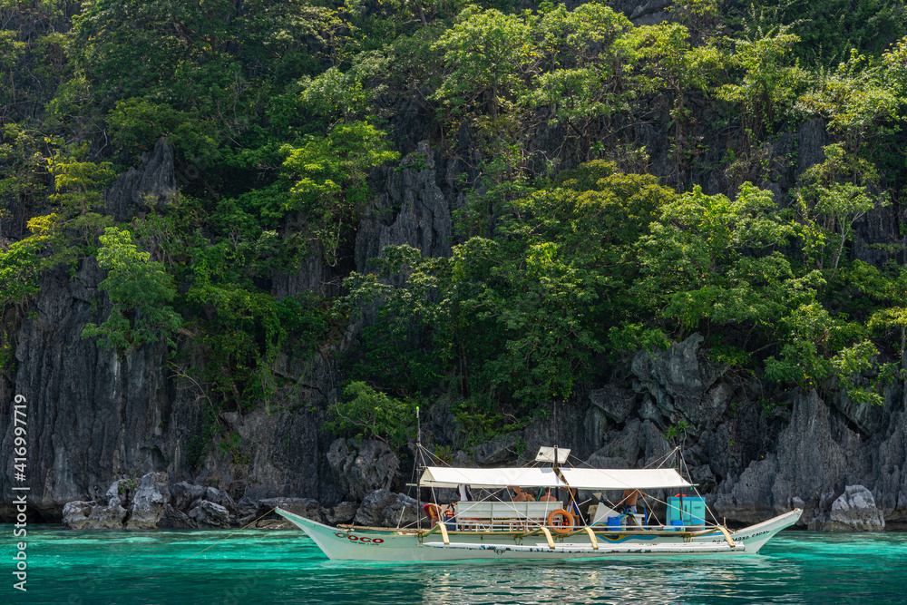 Fototapeta premium Island hoping at Coron island, Palawan, Philippines