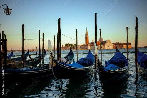 photo with gondola and san giorgio maggiore island