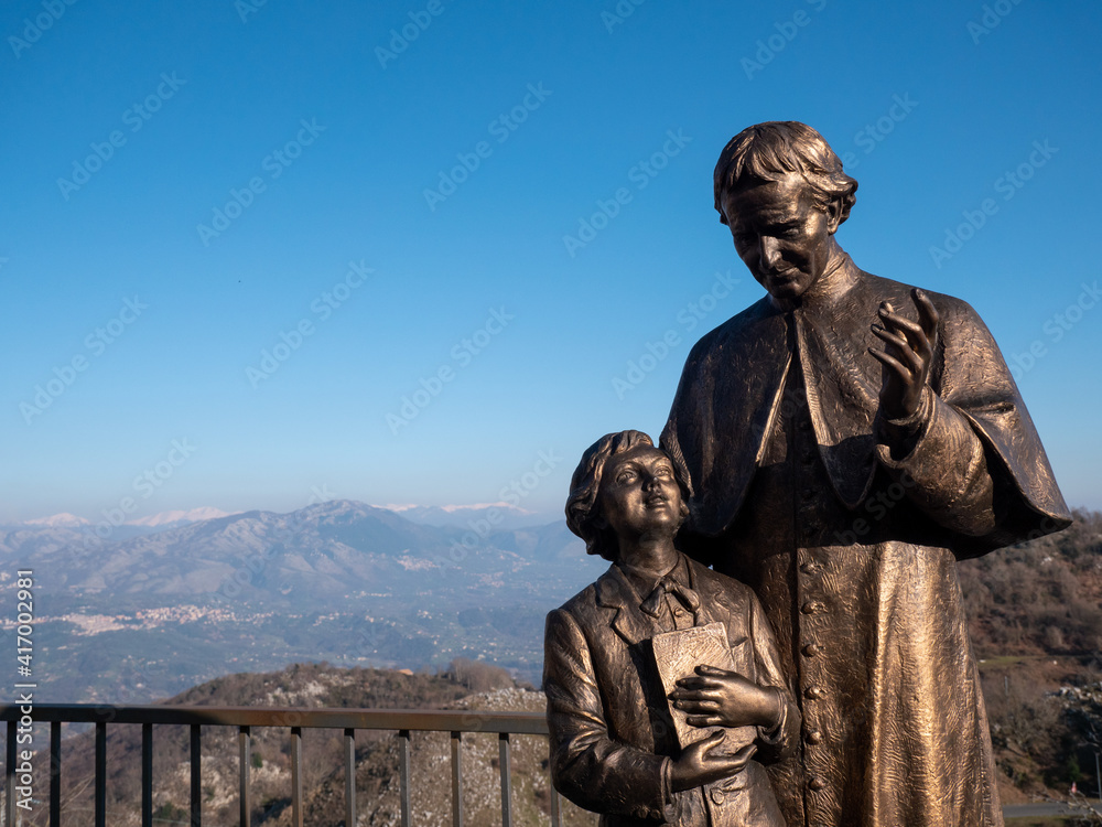 Fototapeta premium statua di Sant'Antonio da Padova, in Rocca di Cave, provincia di Roma