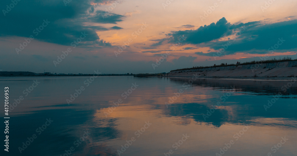 Fototapeta premium beautiful sunset over lake 