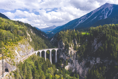 Obraz na płótnie Landwasser viaduct, Switzerland w salonie