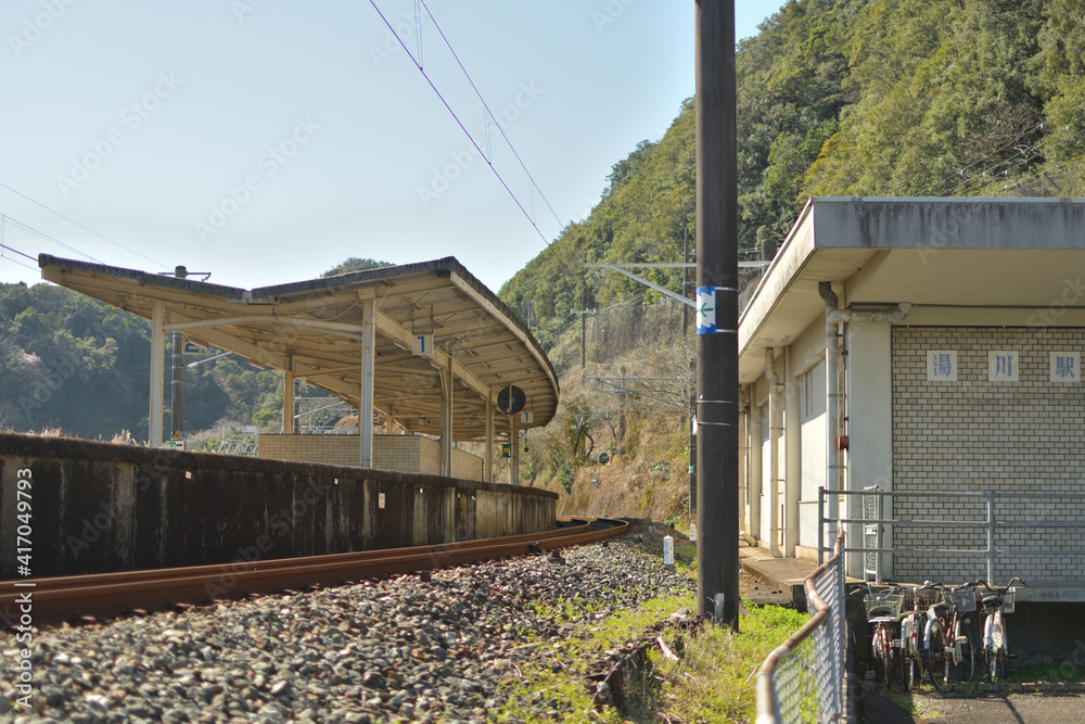 Fototapeta premium 無人駅