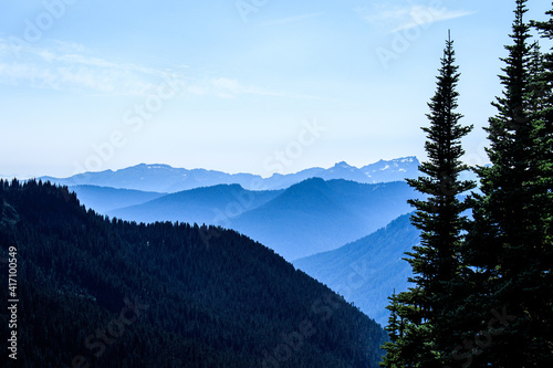 Fototapeta Naklejka Na Ścianę i Meble -  cloudy mountains in a nationalpark