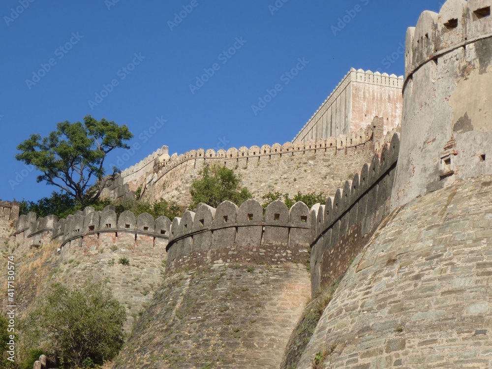 Massive ramparts of Kumbhalgarh fort