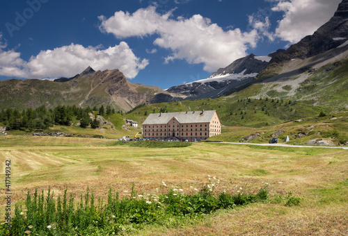 Fototapete Hospice on the Simplon Pass