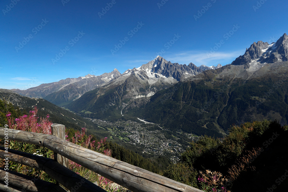 Chamonix Valley, French Alps. Chamonix Valley, French Alps. The Aiguille Verte seen from Planpraz. France. 07.06.2018 Chamonix Valley, French Alps. Chamonix Valley, French Alps. The Aiguille Verte seen from Planpraz. France. 07.06.2018