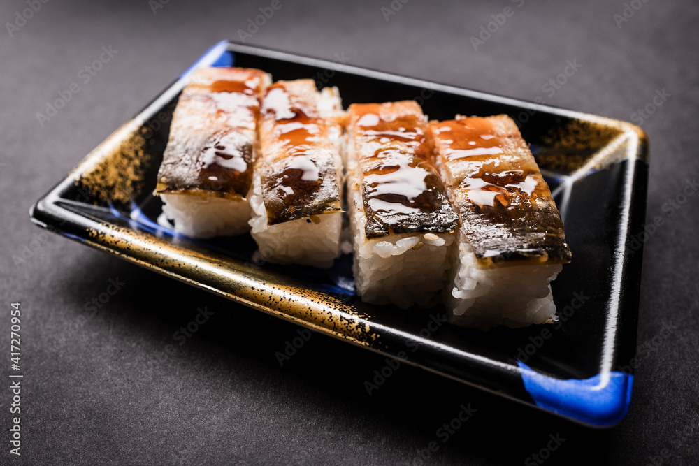 寿司 穴子の押し寿司 日本 横