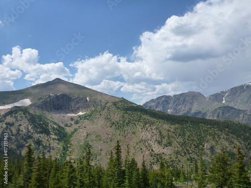 Sweeping views of mountains and valleys at Rocky Mountain National Park