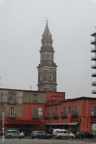 Napoli - Campanile del Santuario del Carmine da Piazza Mercato