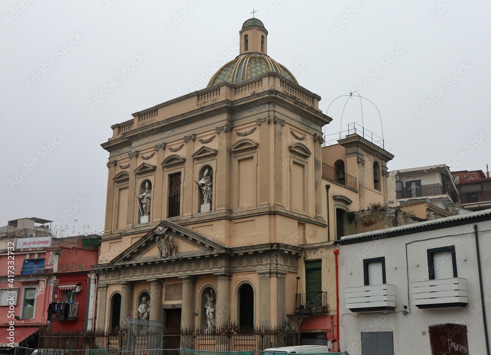 Napoli - Chiesa di Santa Croce e Purgatorio al Mercato