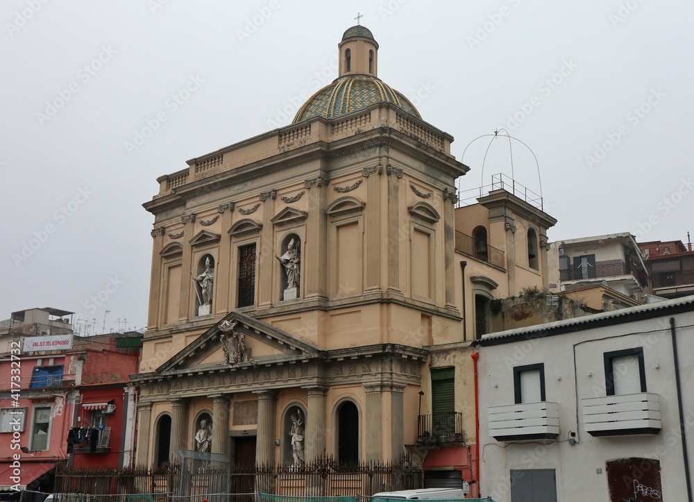 Napoli - Chiesa di Santa Croce e Purgatorio al Mercato Napoli - Chiesa di Santa Croce e Purgatorio al Mercato