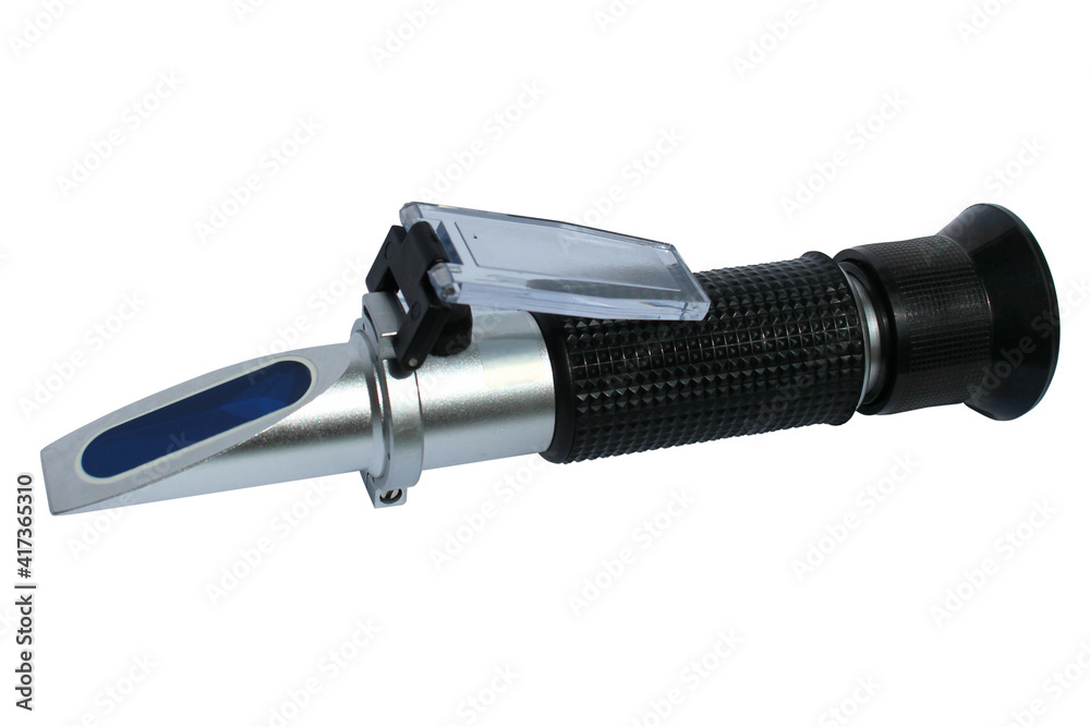 Portable refractometer, used for the identification of substances and