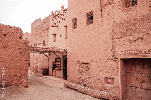 Fototapeta Naklejka Na Ścianę i Meble -  street of the ancient city of morocco